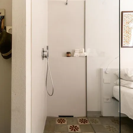 Madhaus Habitación en casa particular